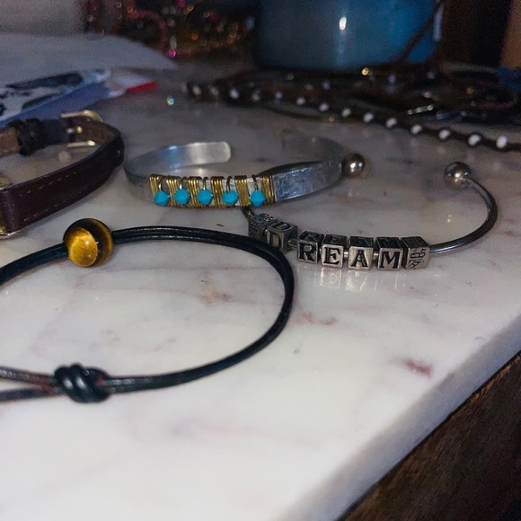 Bracelets - Picture 3 of 3